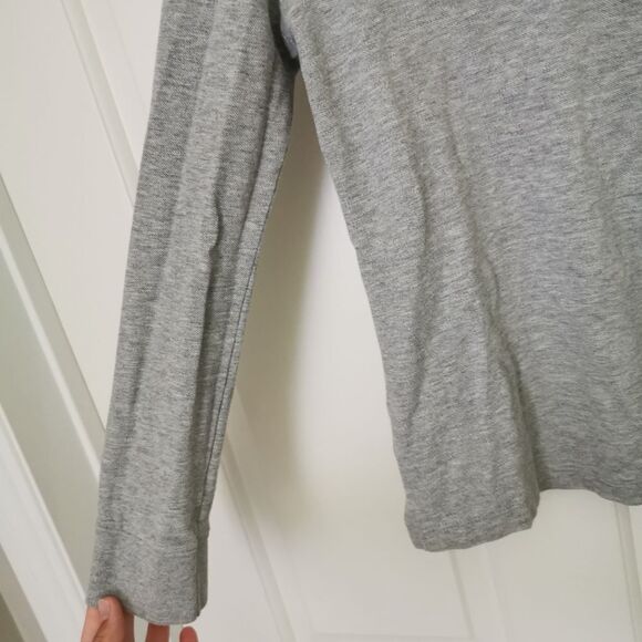 3/$15 Old Navy Girls long sleeve polo shirt size 8 - Picture 3 of 4